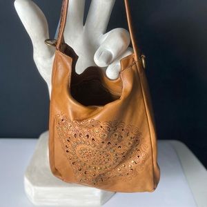 The leather roomy tote